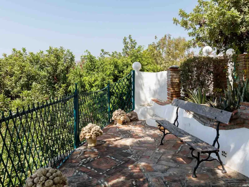 House - Detached Villa в продаже в Frigiliana, Málaga. В доме 6 спален и 5 ванных комнат. Площадь дома 419 м². Площадь участка 7134 м²