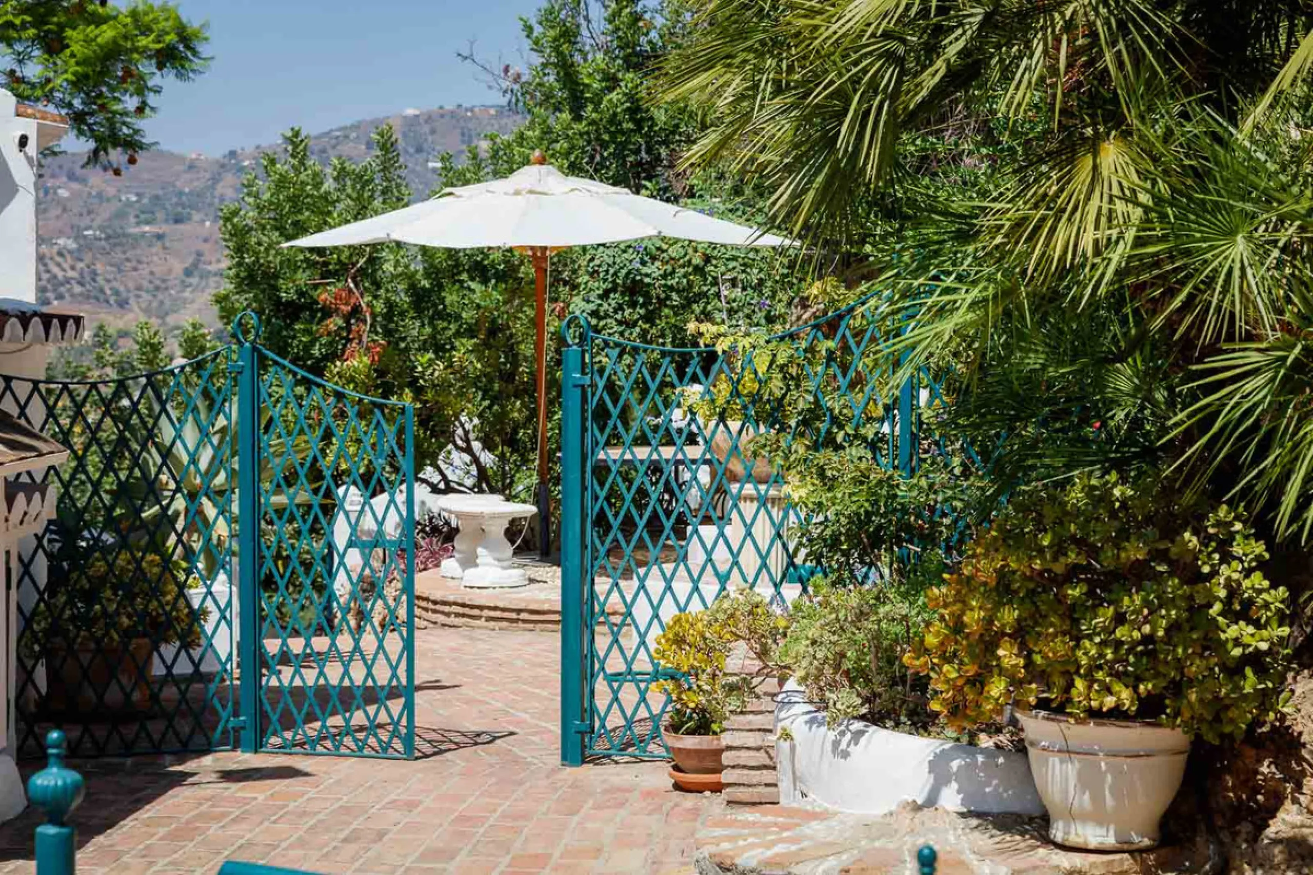 House - Detached Villa в продаже в Frigiliana, Málaga. В доме 6 спален и 5 ванных комнат. Площадь дома 419 м². Площадь участка 7134 м²