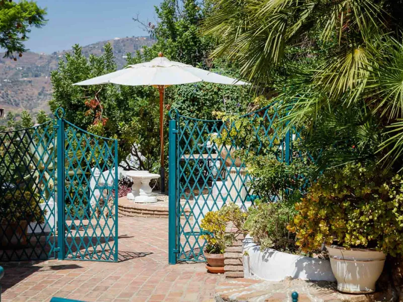 House - Detached Villa в продаже в Frigiliana, Málaga. В доме 6 спален и 5 ванных комнат. Площадь дома 419 м². Площадь участка 7134 м²