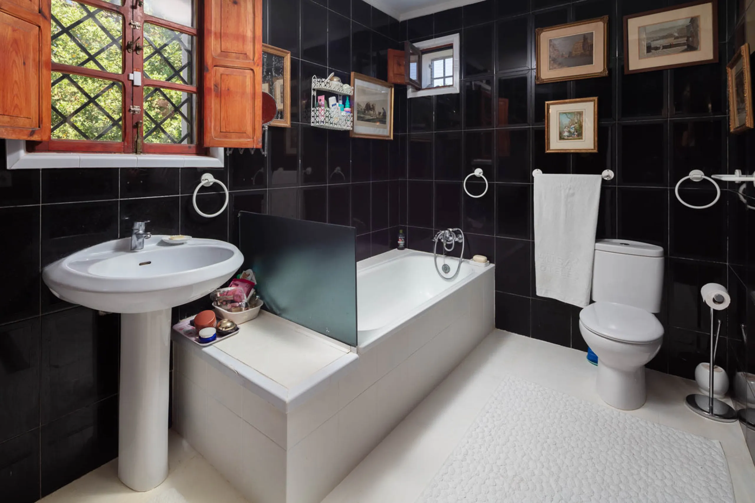 House - Detached Villa в продаже в Frigiliana, Málaga. В доме 6 спален и 5 ванных комнат. Площадь дома 419 м². Площадь участка 7134 м²