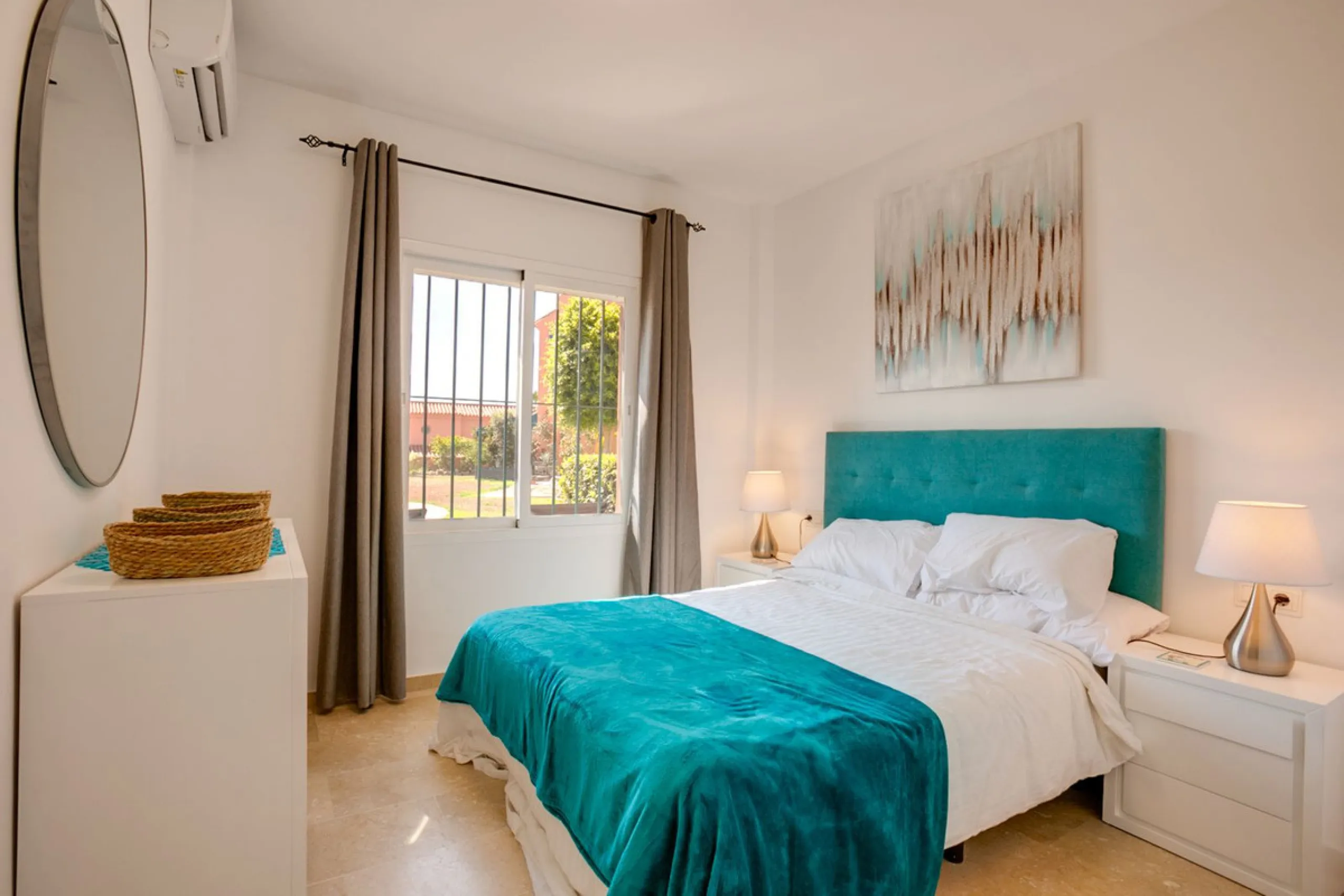 Spacious 2-Bedroom Garden Apartment Near Estepona Port