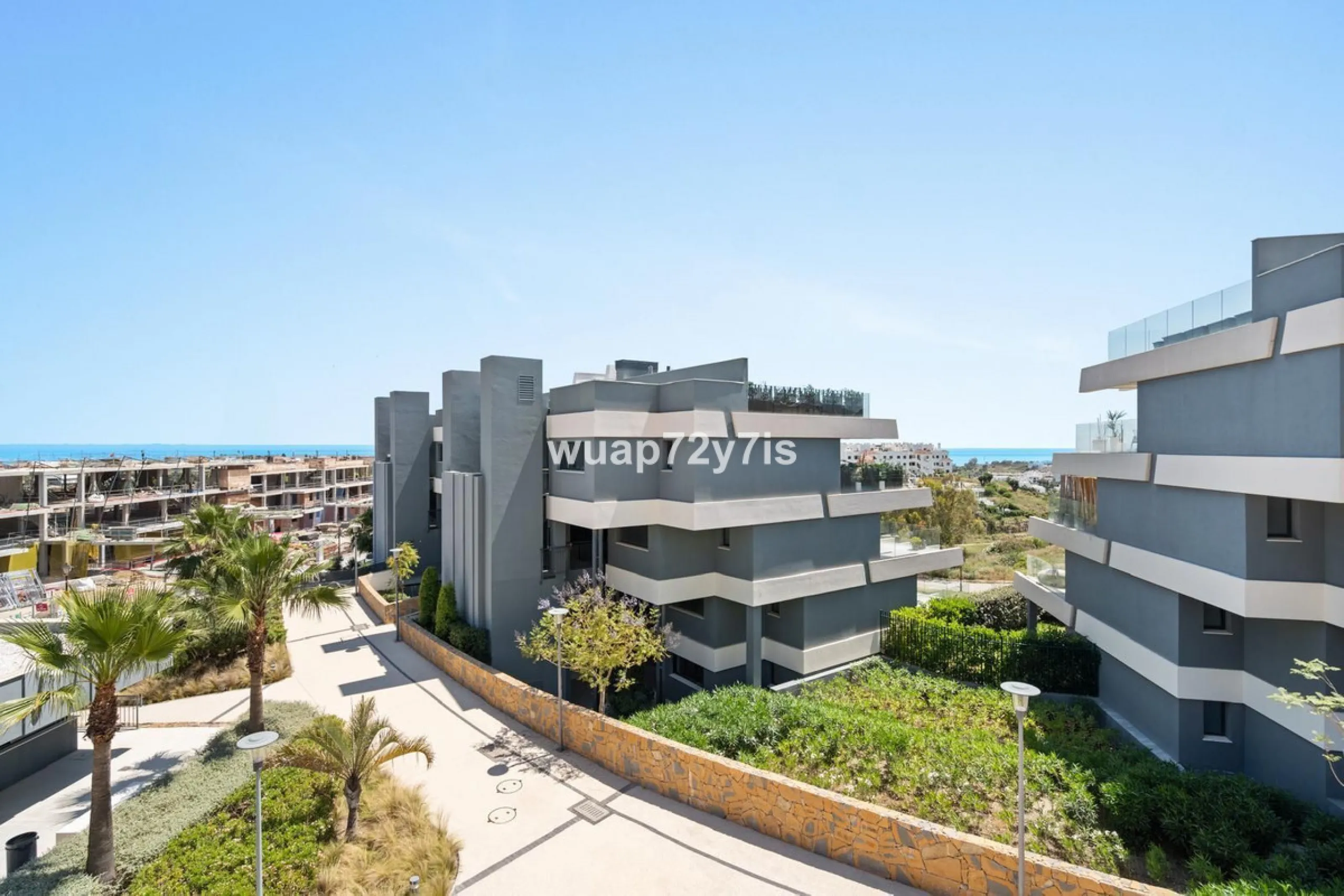 3-Bedroom Apartment with Sea Views & Tourist Licence in OASIS 325 – Estepona