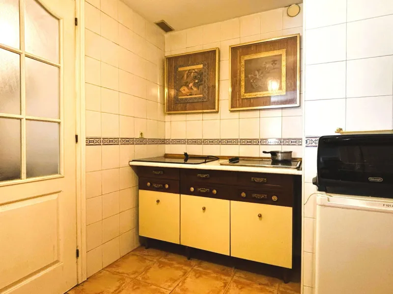 Living close to the sea is a feeling that is hard to describe… but this apartment in Marbella captures it from the very first moment.