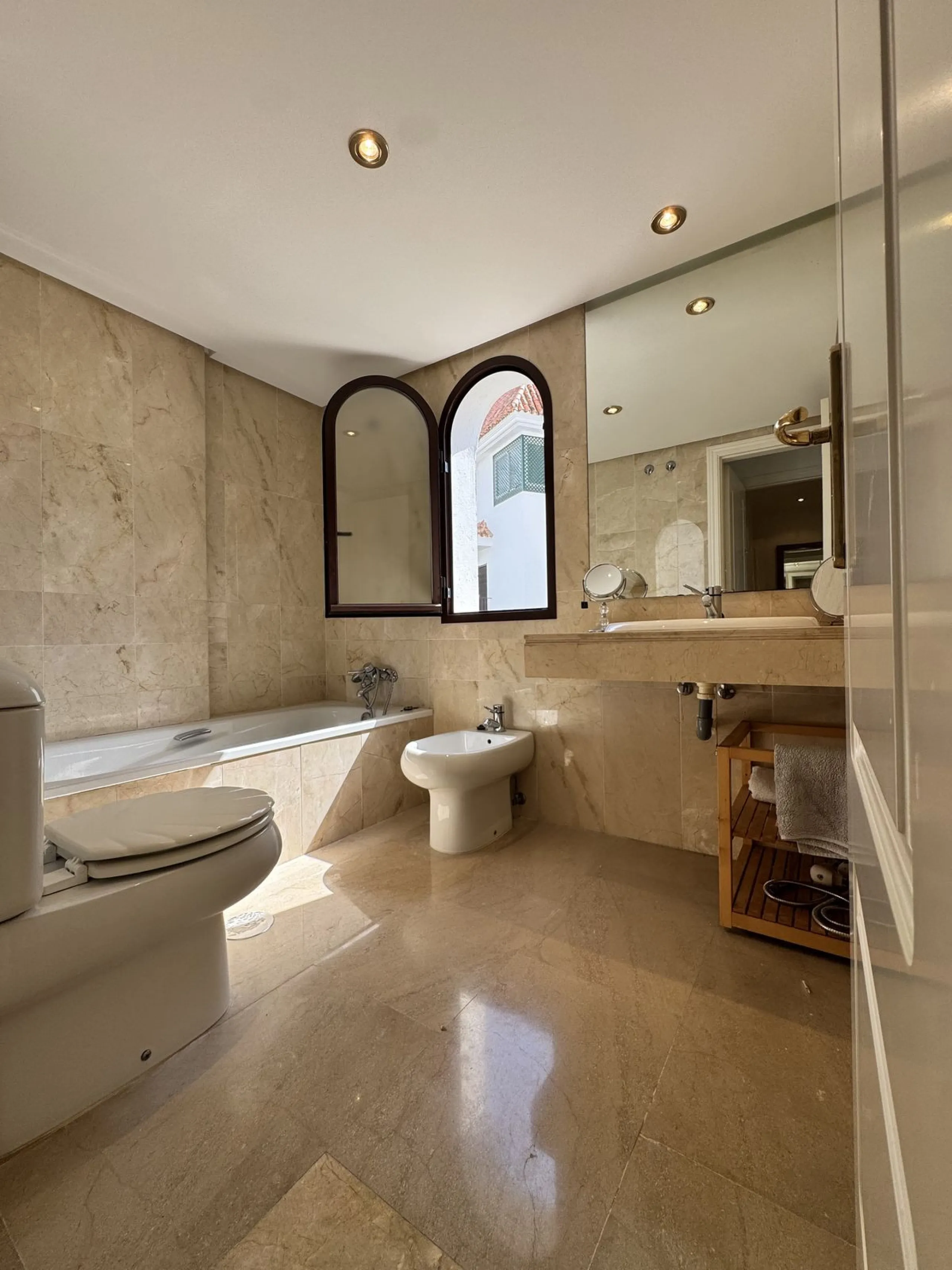 Located in the sought after Coto Real on the prestigious Marbella Golden Mile, this charming 2-bedroom, 2-bathroom apartment offers privacy, tranquility, and excellent potential in one of Marbella's most established gated communities.