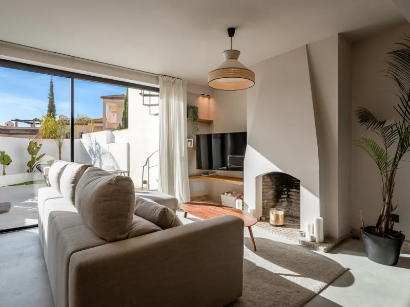 House - Townhouse в продаже в Marbella, Málaga. В доме 2 спален и 2 ванных комнат. Площадь дома 140 м²