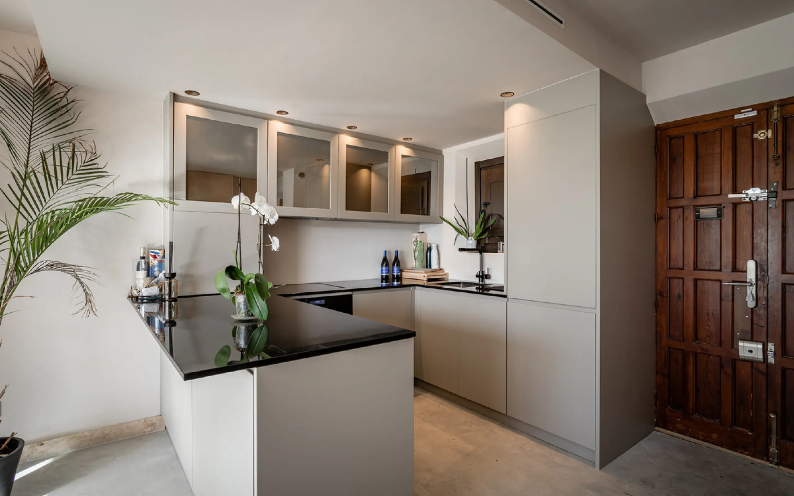 House - Townhouse в продаже в Marbella, Málaga. В доме 2 спален и 2 ванных комнат. Площадь дома 140 м²