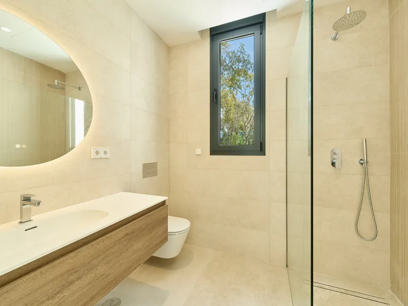 Located in the established residential area of Monte Biarritz, these two contemporary neighbouring villas offer modern Mediterranean living in a quiet yet highly connected setting between Marbella and Estepona. Designed with clean architectural lines and 