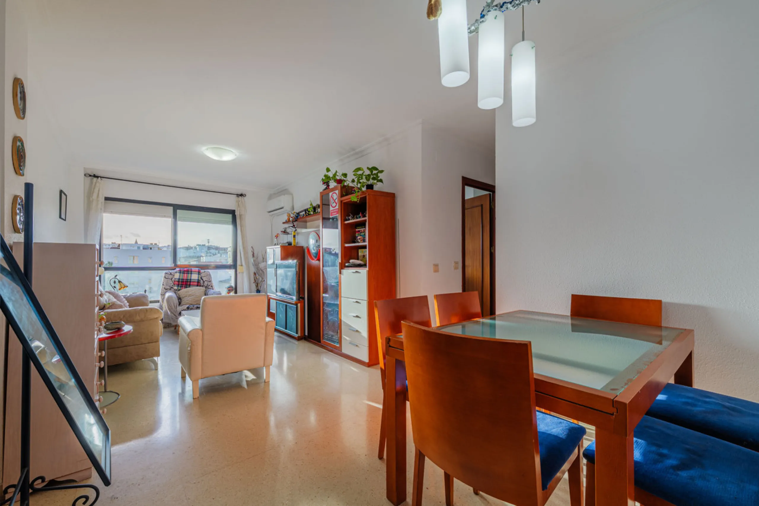 Apartment - Penthouse в продаже в Málaga, Málaga. В доме 3 спален и 1 ванных комнат. Площадь дома 83 м²