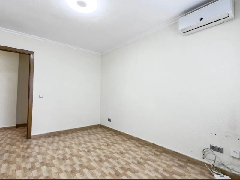 Excellent opportunity to acquire an office space in the heart of Marbella, located on the well-known street, one of the busiest and most central streets in the city.