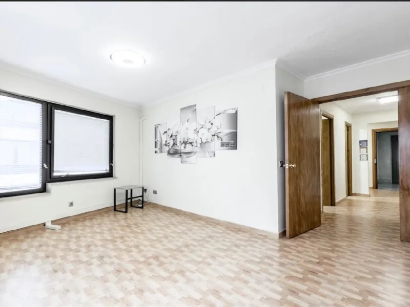 Excellent opportunity to acquire an office space in the heart of Marbella, located on the well-known street, one of the busiest and most central streets in the city.