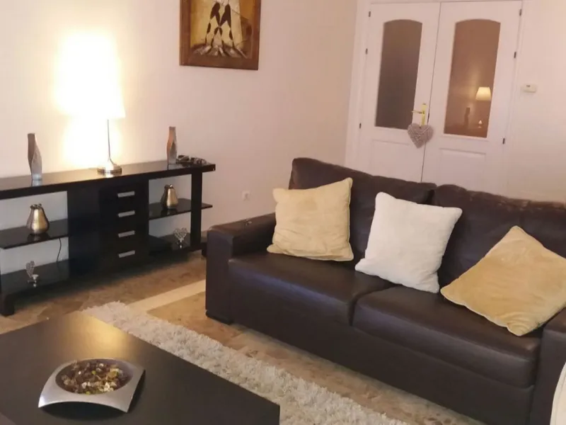 Located on the Beachside of the ever-growing popular San Pedro de Alcantara situated opposite the Gym & Padel Club this is an incredible opportunity to own this fabulous ground floor apartment situated in a prime location approx. 500 metres to the beach, 