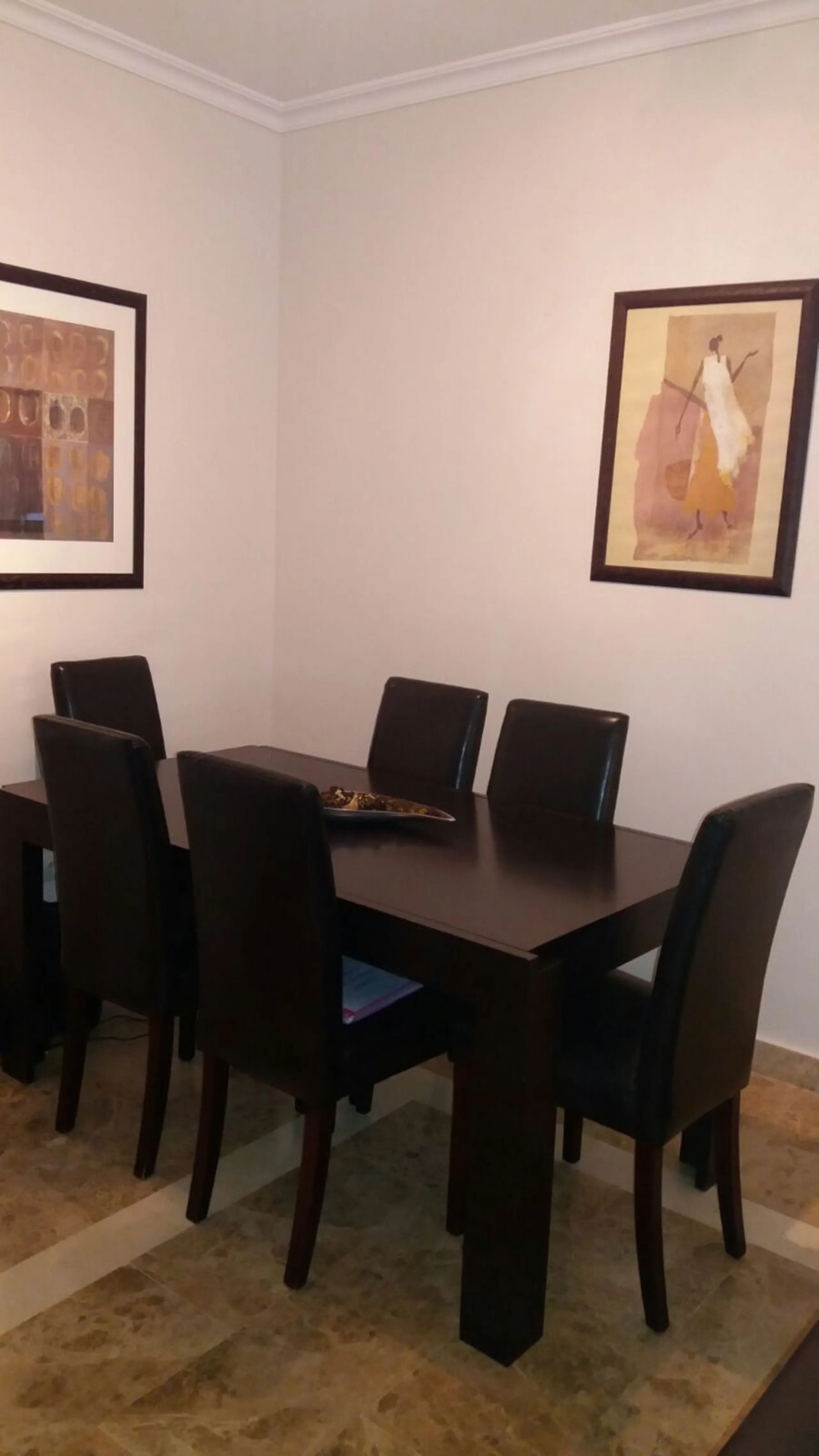 Located on the Beachside of the ever-growing popular San Pedro de Alcantara situated opposite the Gym & Padel Club this is an incredible opportunity to own this fabulous ground floor apartment situated in a prime location approx. 500 metres to the beach, 