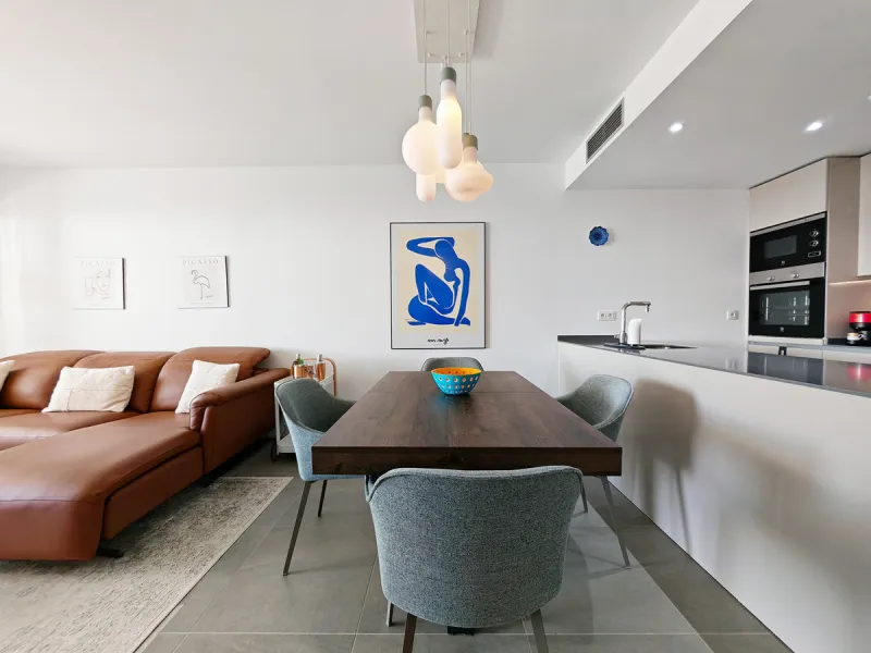 Apartment - Middle Floor Apartment в продаже в Manilva, Málaga. В доме 2 спален и 2 ванных комнат. Площадь дома 87 м²