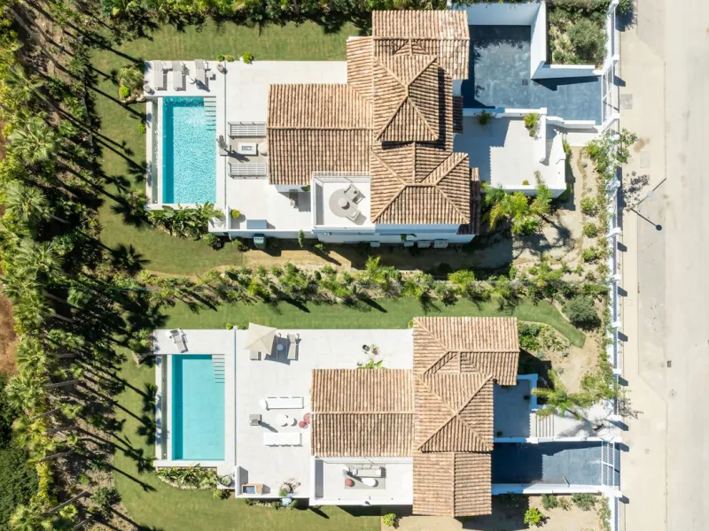 House - Detached Villa в продаже в Casares, Málaga. В доме 4 спален и 4 ванных комнат. Площадь дома 350 м². Площадь участка 950 м²
