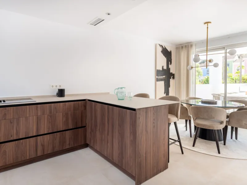 House - Detached Villa в продаже в Casares, Málaga. В доме 4 спален и 4 ванных комнат. Площадь дома 350 м². Площадь участка 950 м²