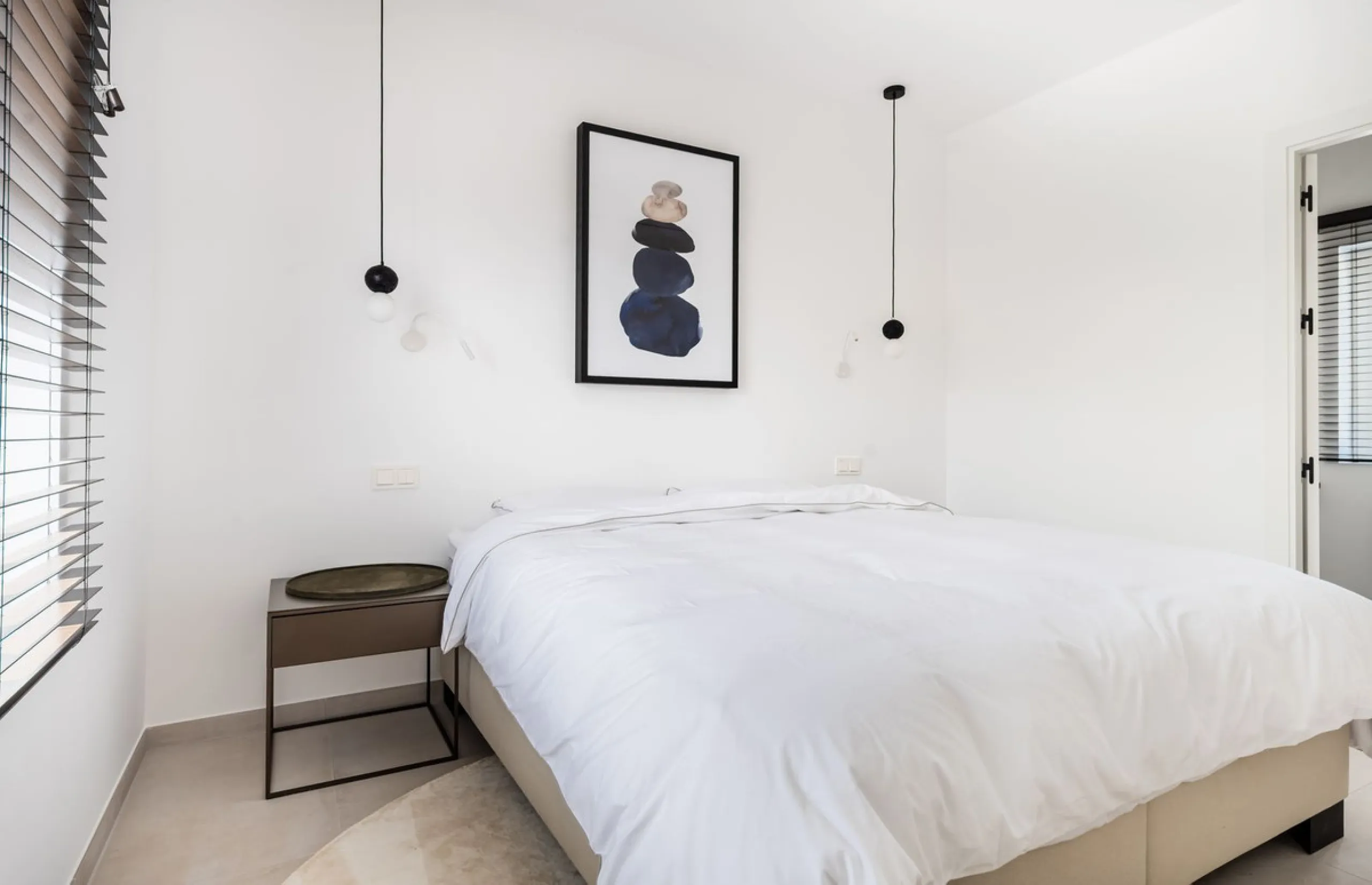 House - Detached Villa в продаже в Casares, Málaga. В доме 4 спален и 4 ванных комнат. Площадь дома 350 м². Площадь участка 950 м²