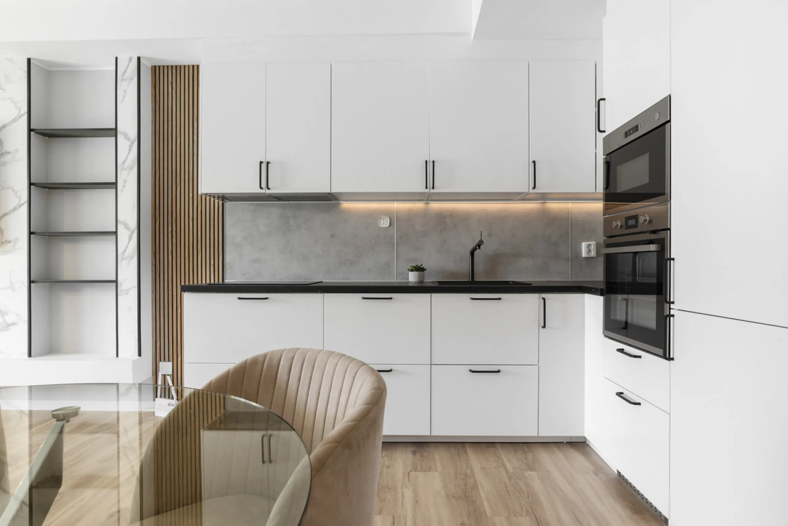 Fully Renovated 3-Bedroom Apartment in Aloha Royal, Nueva Andalucía, Marbella
