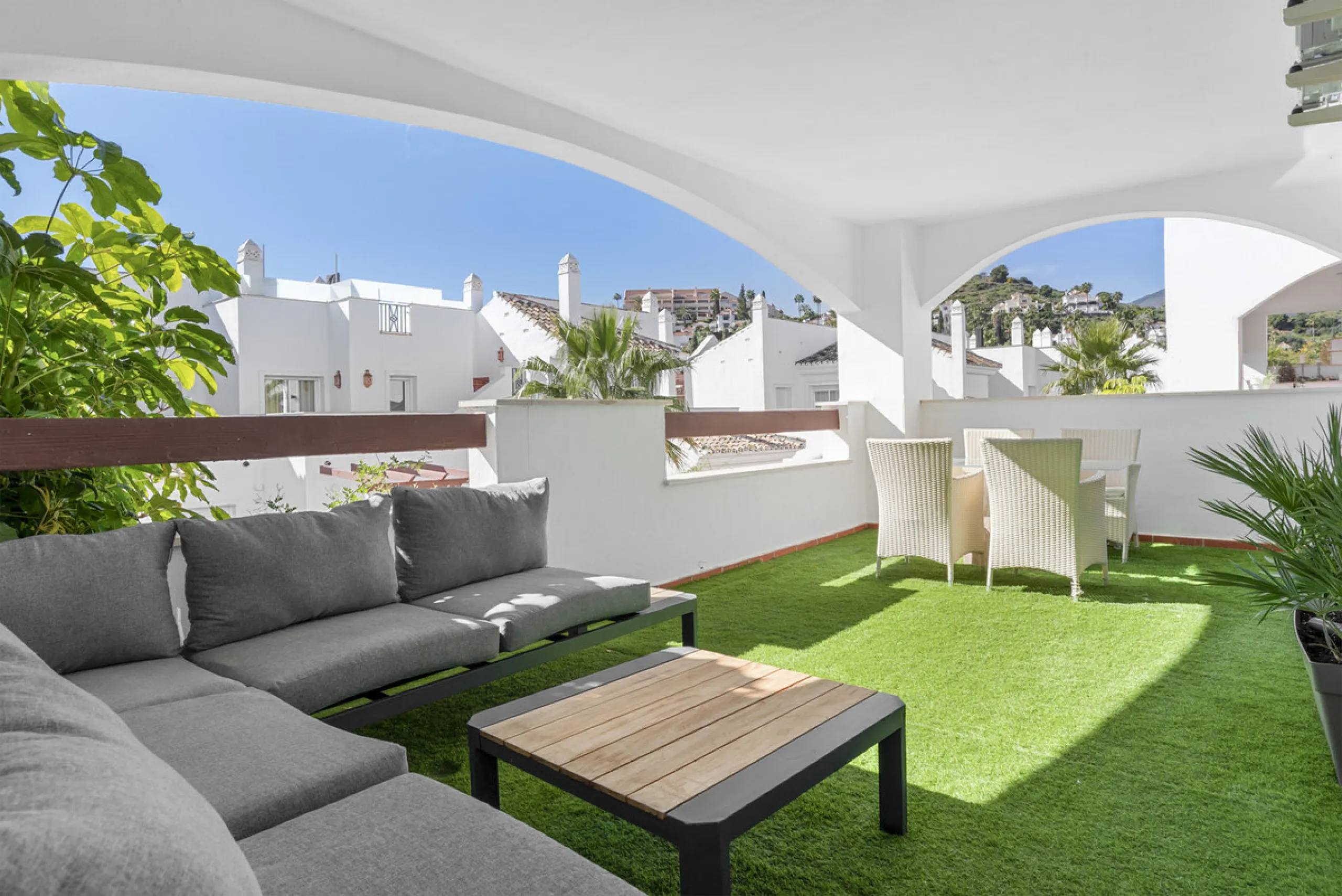 Fully Renovated 3-Bedroom Apartment in Aloha Royal, Nueva Andalucía, Marbella