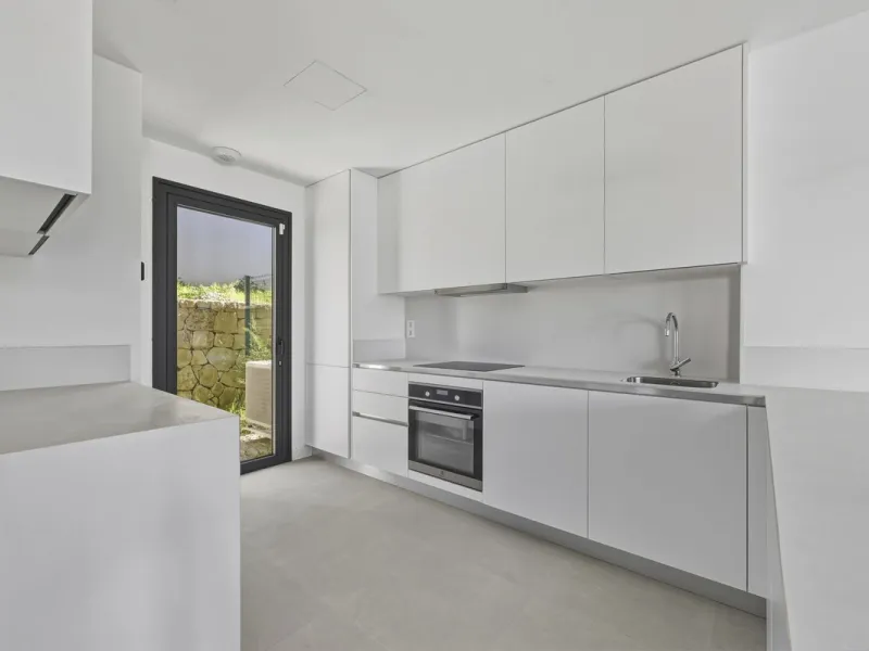 Contemporary Luxury Townhouse | Marbella West