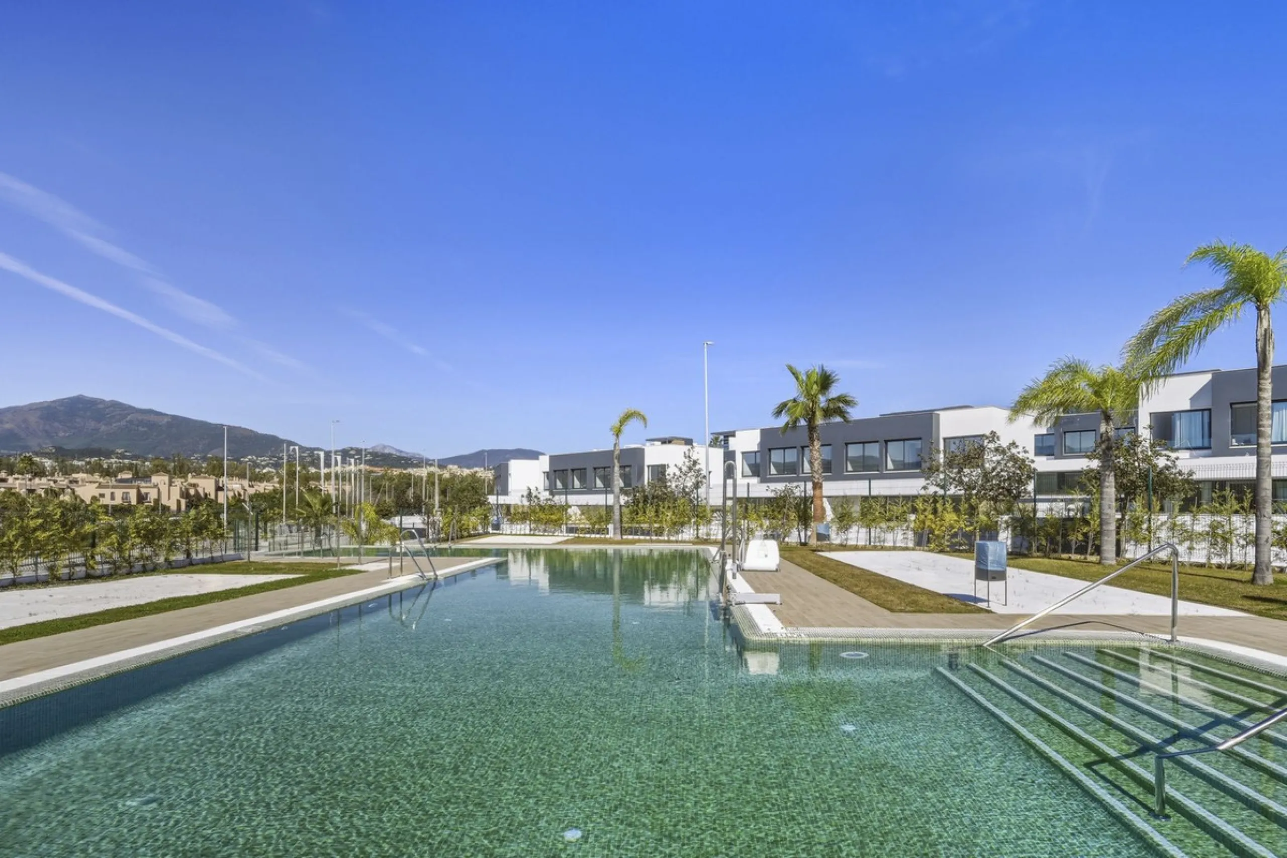 Contemporary Luxury Townhouse | Marbella West