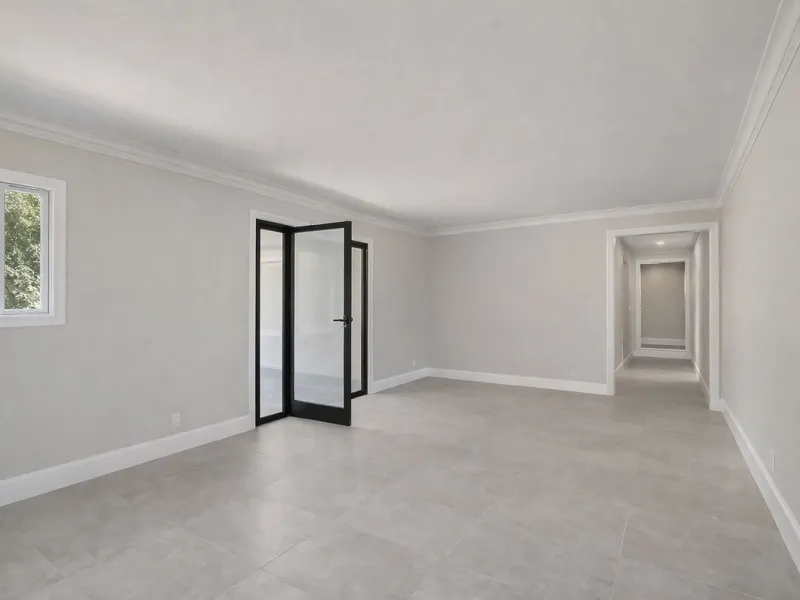 Apartment - Penthouse в продаже в Marbella, Málaga. В доме 5 спален и 3 ванных комнат. Площадь дома 215 м²