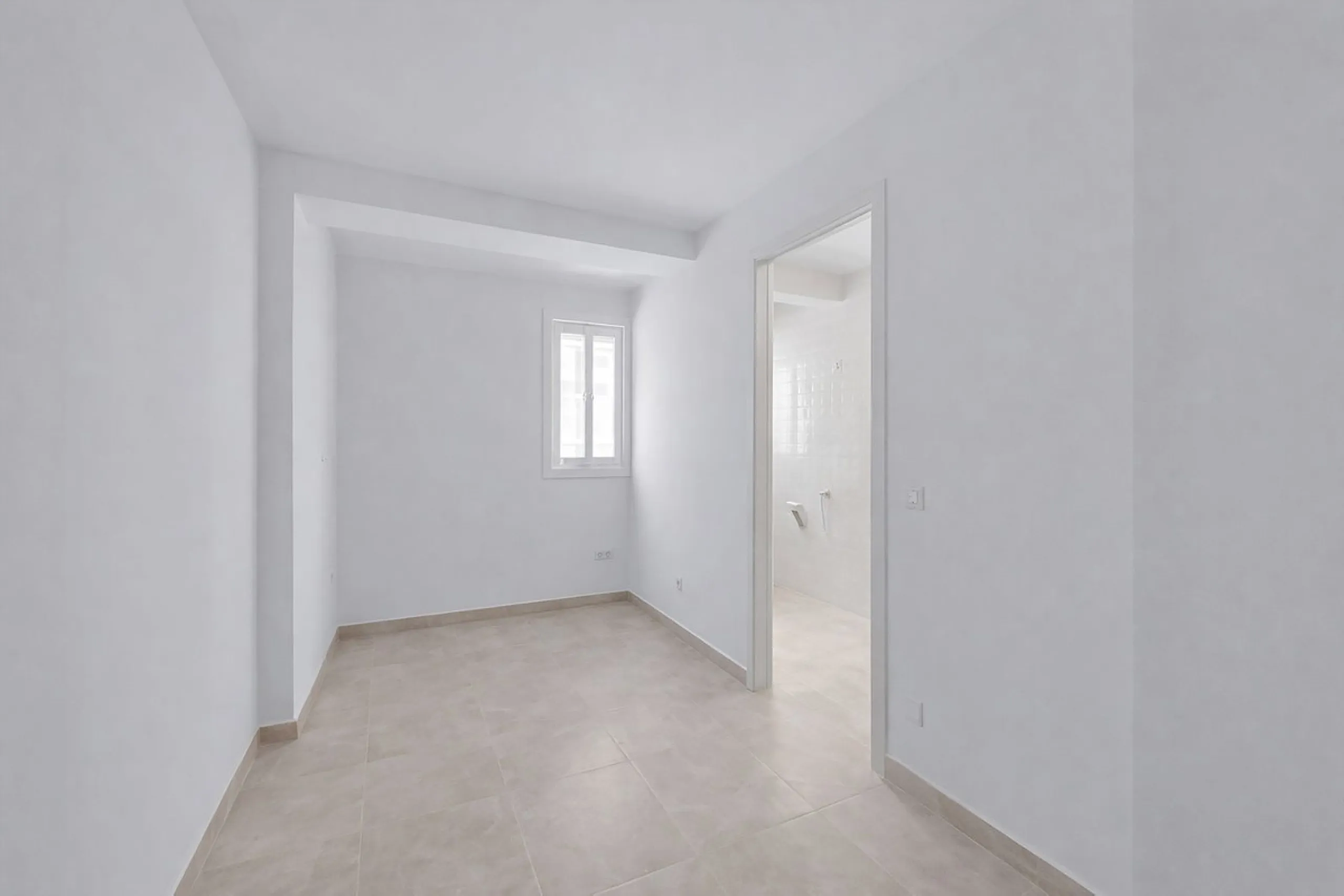 Apartment - Penthouse в продаже в Marbella, Málaga. В доме 5 спален и 3 ванных комнат. Площадь дома 215 м²