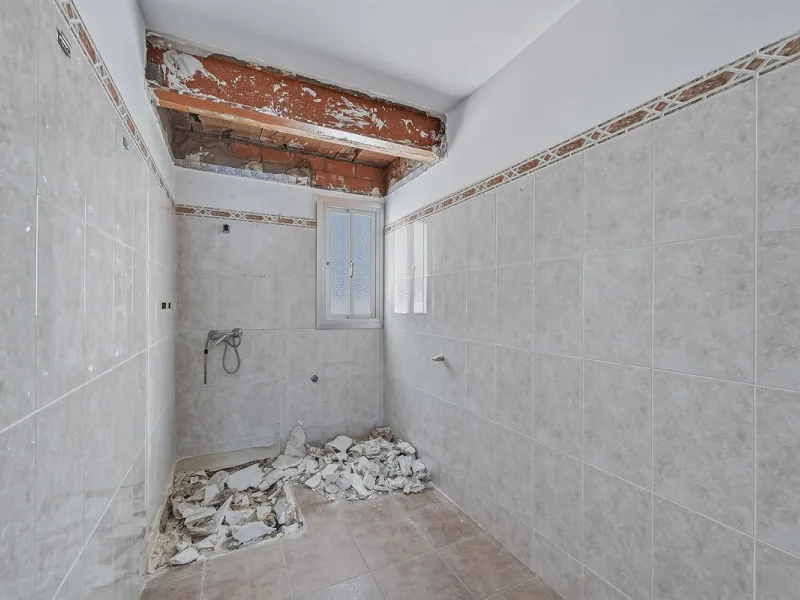 Apartment - Penthouse в продаже в Marbella, Málaga. В доме 5 спален и 3 ванных комнат. Площадь дома 215 м²