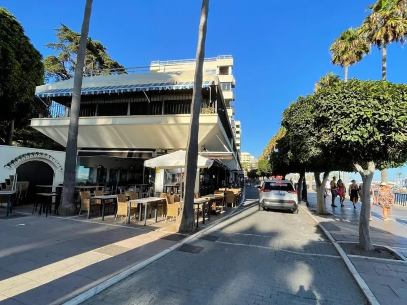 Apartment - Penthouse в продаже в Marbella, Málaga. В доме 5 спален и 3 ванных комнат. Площадь дома 215 м²