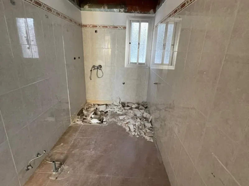 Apartment - Penthouse в продаже в Marbella, Málaga. В доме 5 спален и 3 ванных комнат. Площадь дома 215 м²