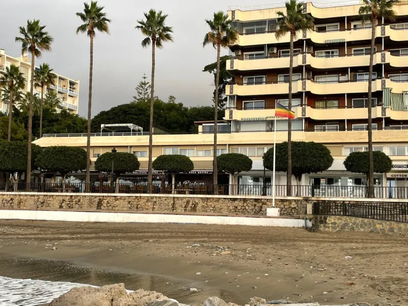 Apartment - Penthouse в продаже в Marbella, Málaga. В доме 5 спален и 3 ванных комнат. Площадь дома 215 м²