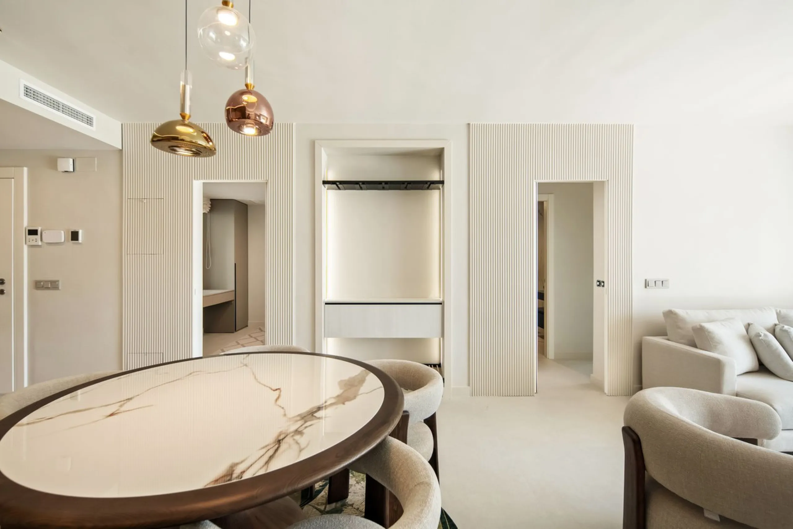 This beautifully refurbished 3 bedroom apartment has been finished to the highest standarts , with interior design by one of Spains leading designers.The property enjoys an excellent south-facing orientation , proving abundant natural light thru out the d