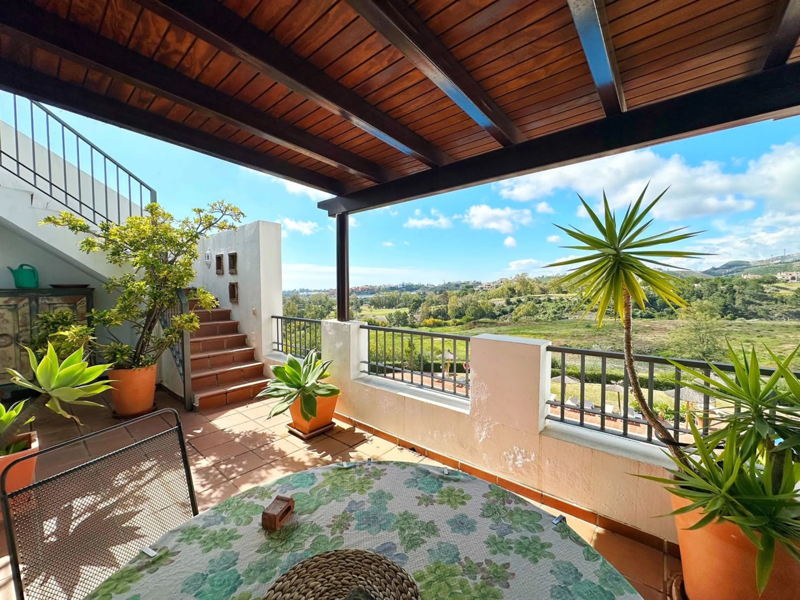 Duplex Penthouse with Panoramic Sea Views in Los Arqueros, Benahavís – Bare Ownership for Sale (NUDA PROPIEDAD)
