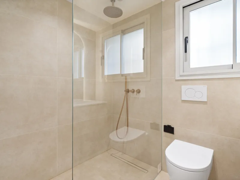 Apartment - Ground Floor Apartment в продаже в Marbella, Málaga. В доме 3 спален и 3 ванных комнат. Площадь дома 170 м²
