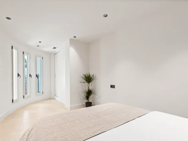 Apartment - Ground Floor Apartment в продаже в Marbella, Málaga. В доме 3 спален и 3 ванных комнат. Площадь дома 170 м²