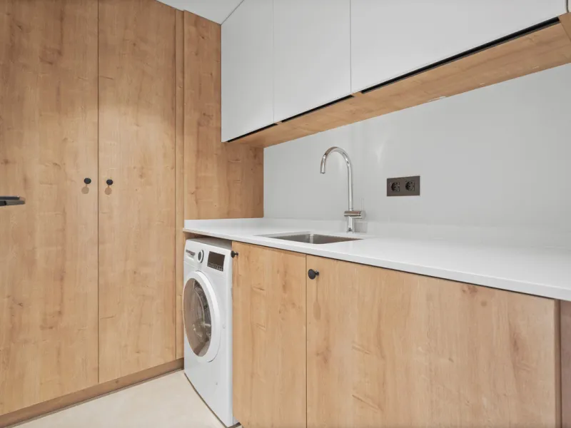 Apartment - Ground Floor Apartment в продаже в Marbella, Málaga. В доме 3 спален и 3 ванных комнат. Площадь дома 170 м²