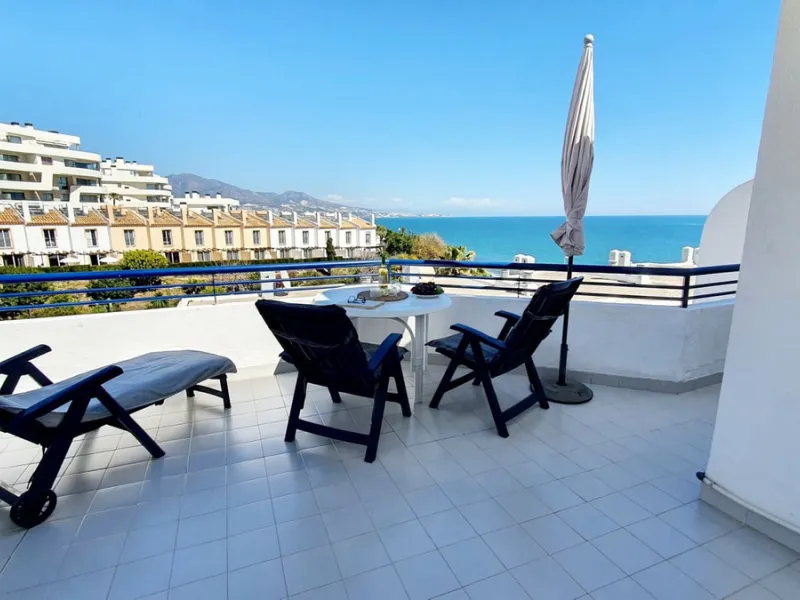 House - Townhouse в продаже в Mijas, Málaga. В доме 2 спален и 2 ванных комнат. Площадь дома 80 м²