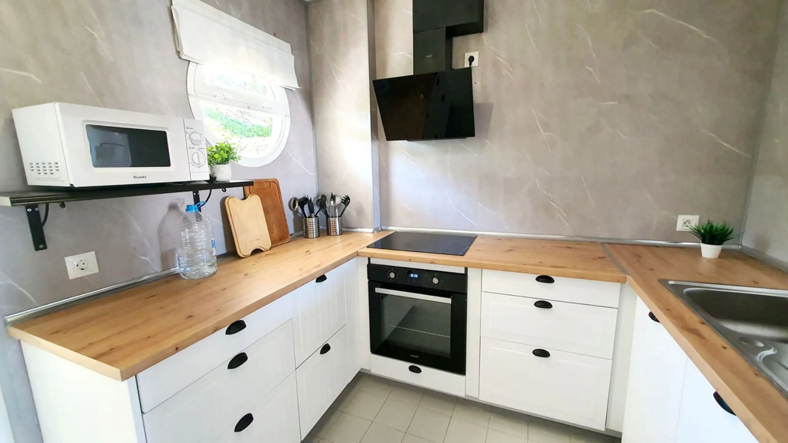 House - Townhouse в продаже в Mijas, Málaga. В доме 2 спален и 2 ванных комнат. Площадь дома 80 м²