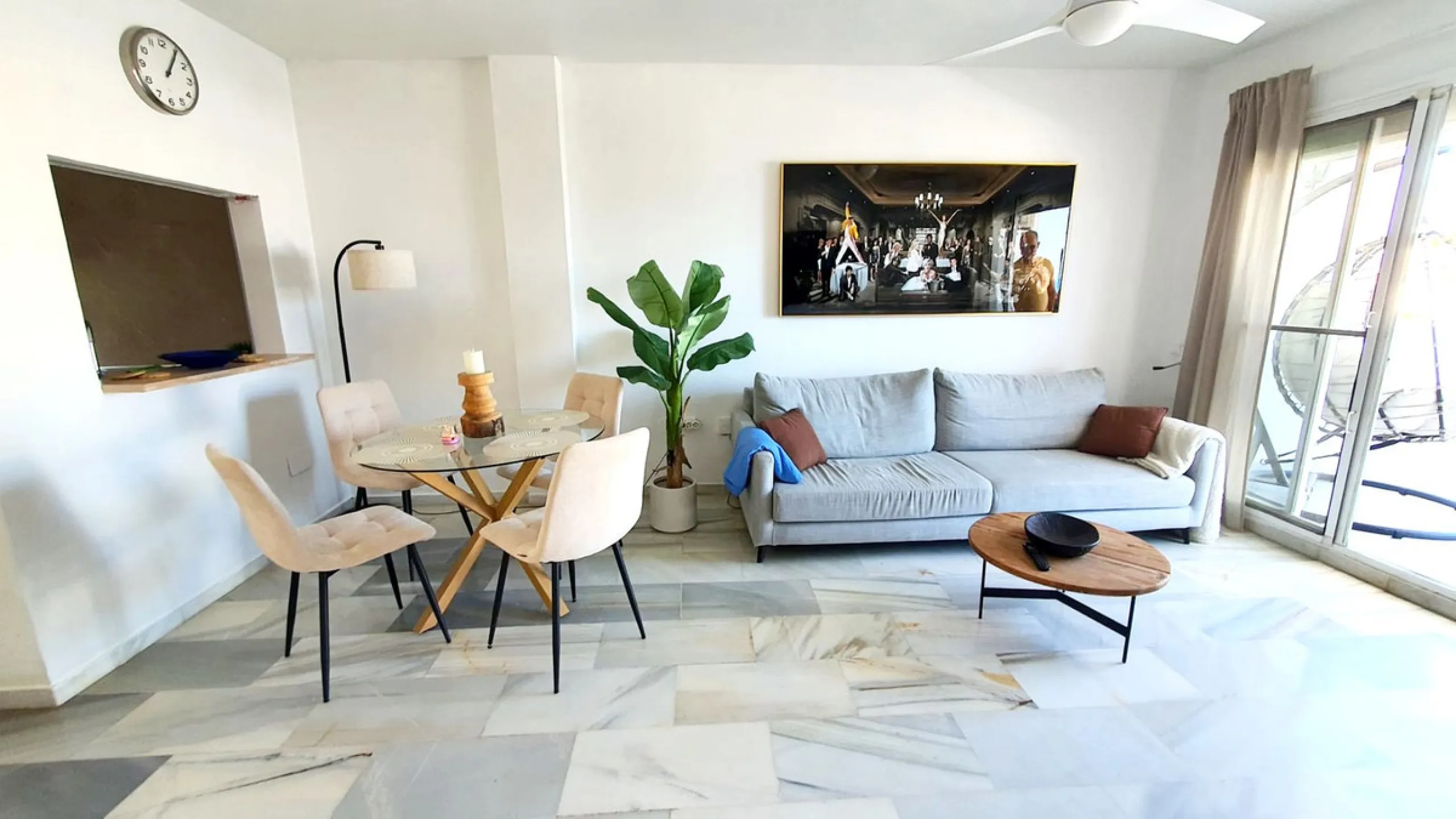 House - Townhouse в продаже в Mijas, Málaga. В доме 2 спален и 2 ванных комнат. Площадь дома 80 м²