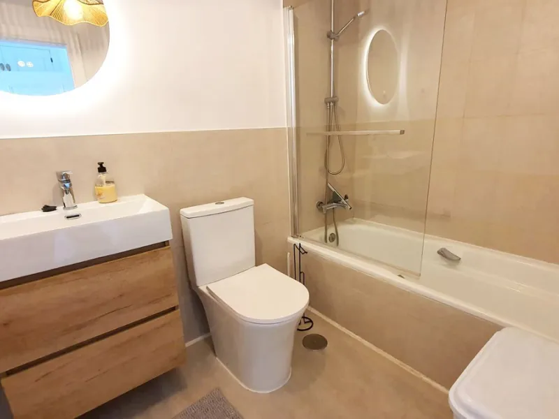 House - Townhouse в продаже в Mijas, Málaga. В доме 2 спален и 2 ванных комнат. Площадь дома 80 м²
