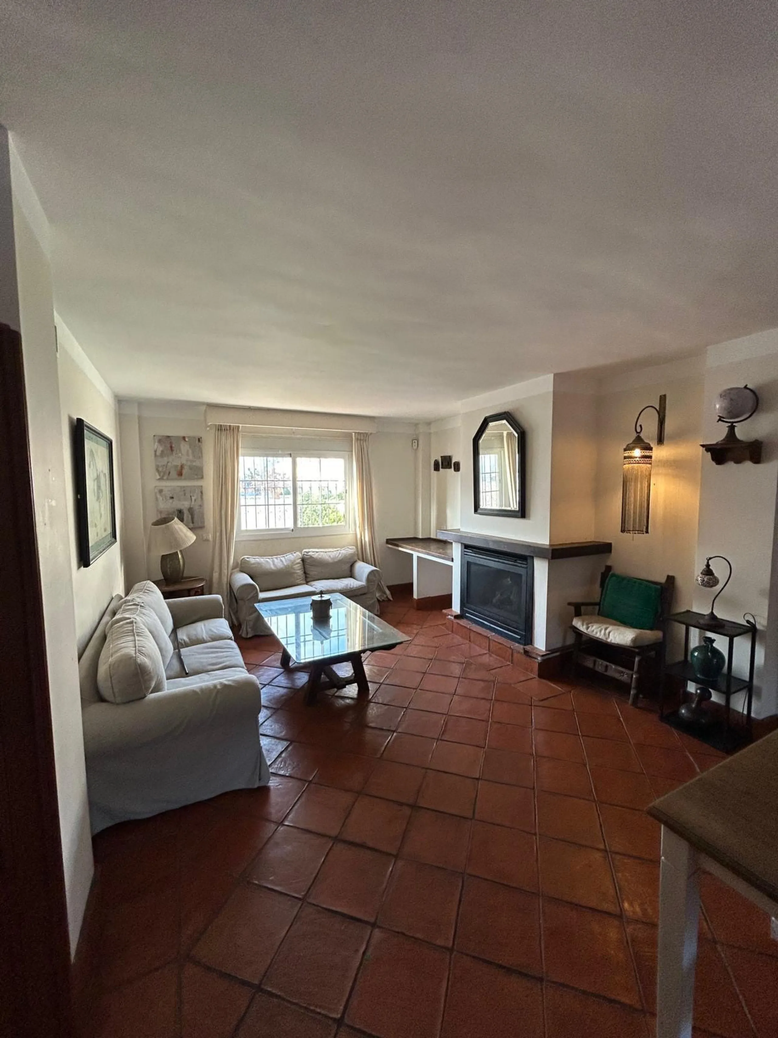 Elegant Townhouse  – A Tranquil Residential Oasis