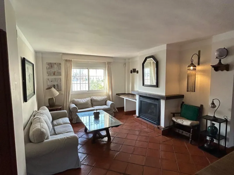 Elegant Townhouse  – A Tranquil Residential Oasis