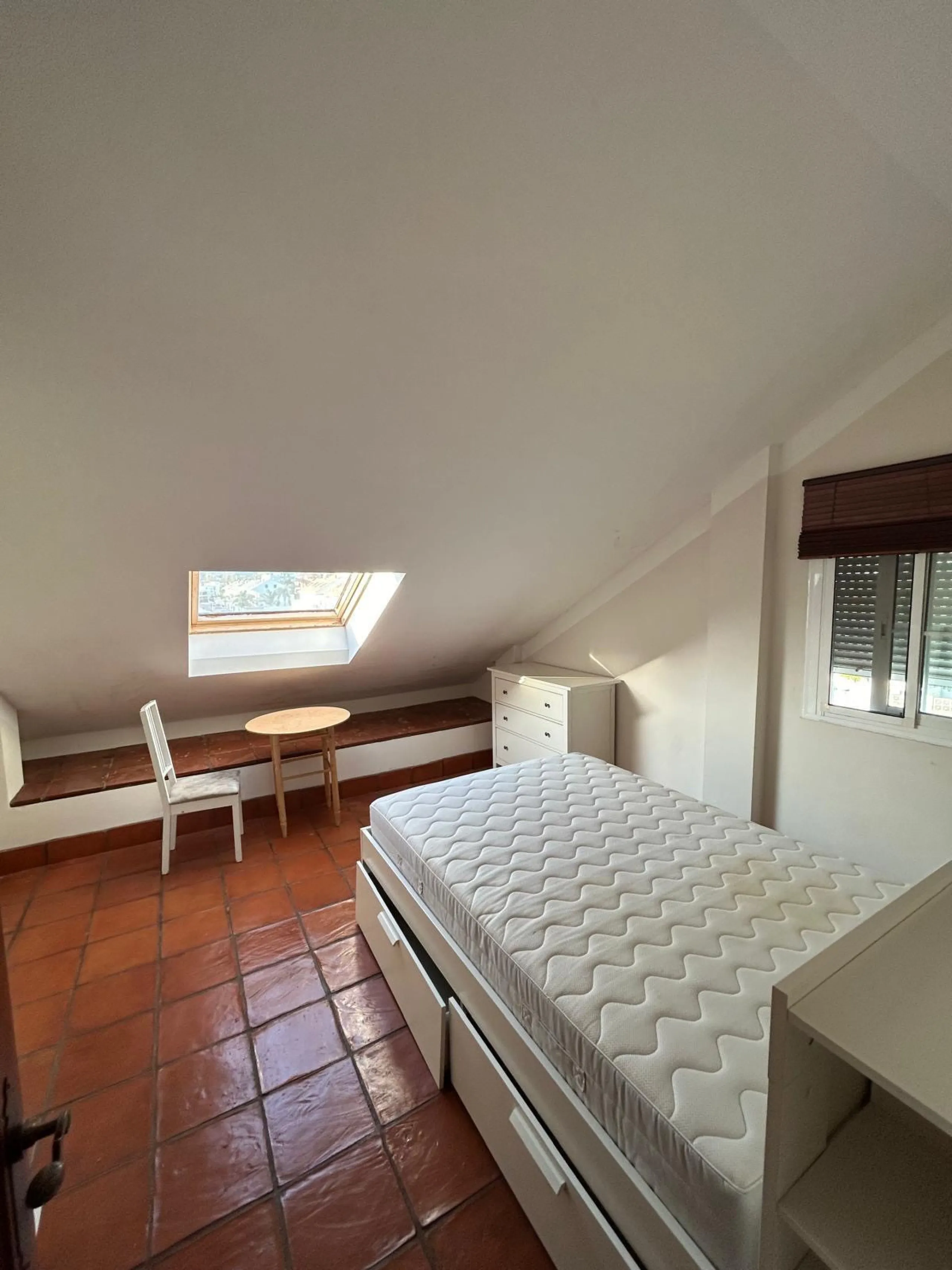 Elegant Townhouse  – A Tranquil Residential Oasis