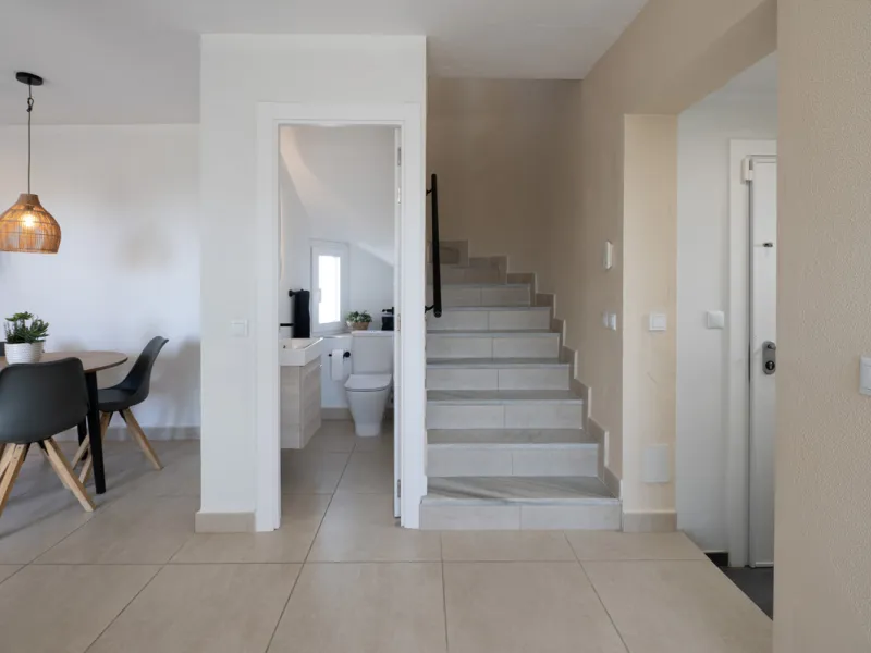 NEW TOWNHOUSE LOCATED IN THE EXCLUSIVE AREA OF MIRAFLORES, JUST 50 METERS FROM THE BEACH – WITH TOURIST LICENSE!!!