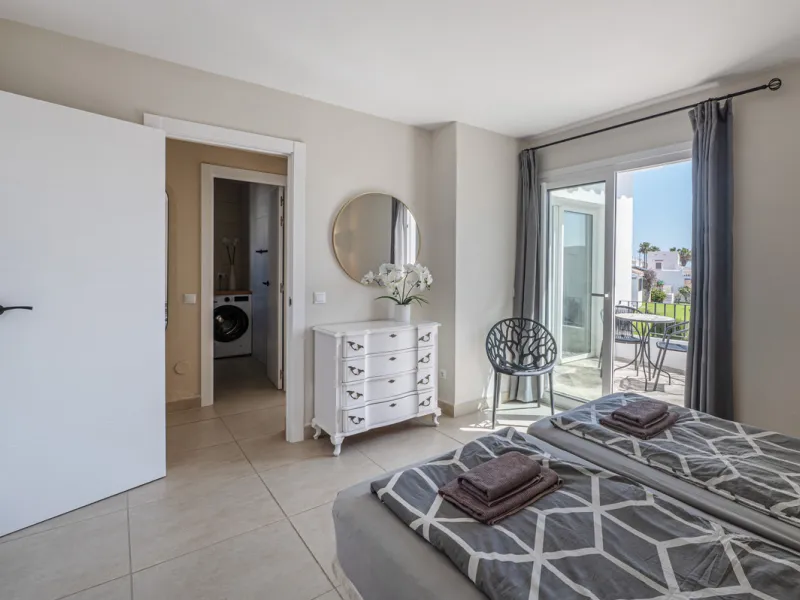 NEW TOWNHOUSE LOCATED IN THE EXCLUSIVE AREA OF MIRAFLORES, JUST 50 METERS FROM THE BEACH – WITH TOURIST LICENSE!!!