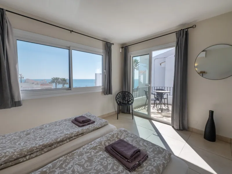 NEW TOWNHOUSE LOCATED IN THE EXCLUSIVE AREA OF MIRAFLORES, JUST 50 METERS FROM THE BEACH – WITH TOURIST LICENSE!!!