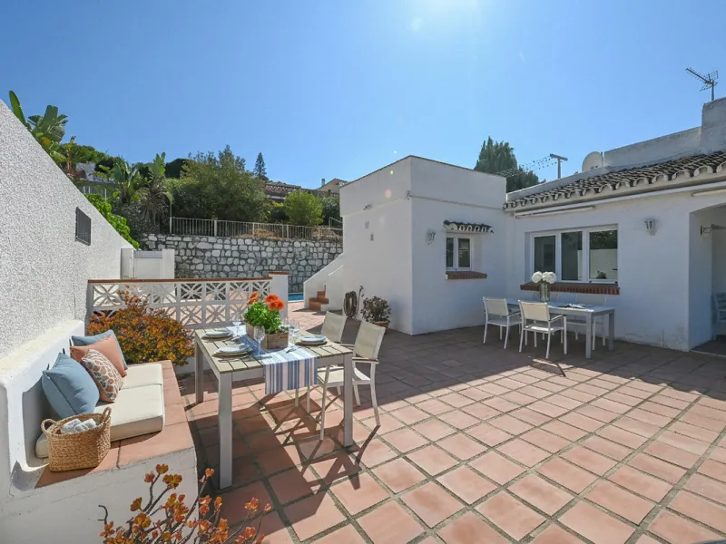 **Beautiful One-Level Villa with Private Pool – Fuengirola / Cerros del Águila**