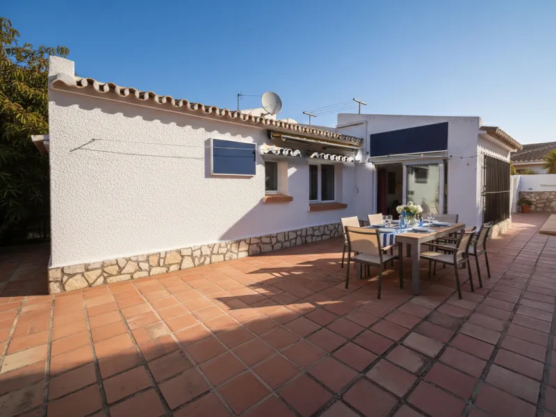 **Beautiful One-Level Villa with Private Pool – Fuengirola / Cerros del Águila**