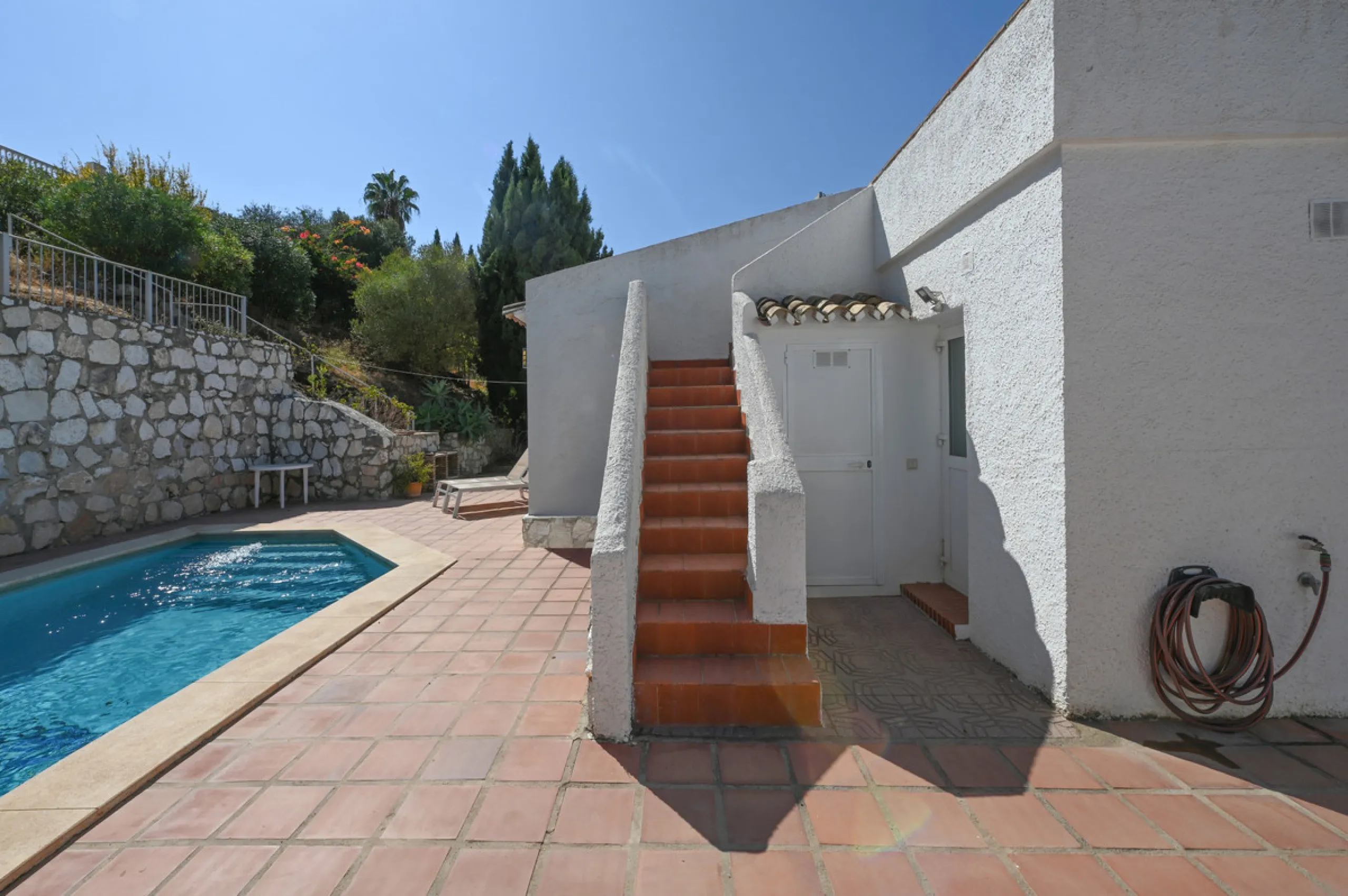 **Beautiful One-Level Villa with Private Pool – Fuengirola / Cerros del Águila**