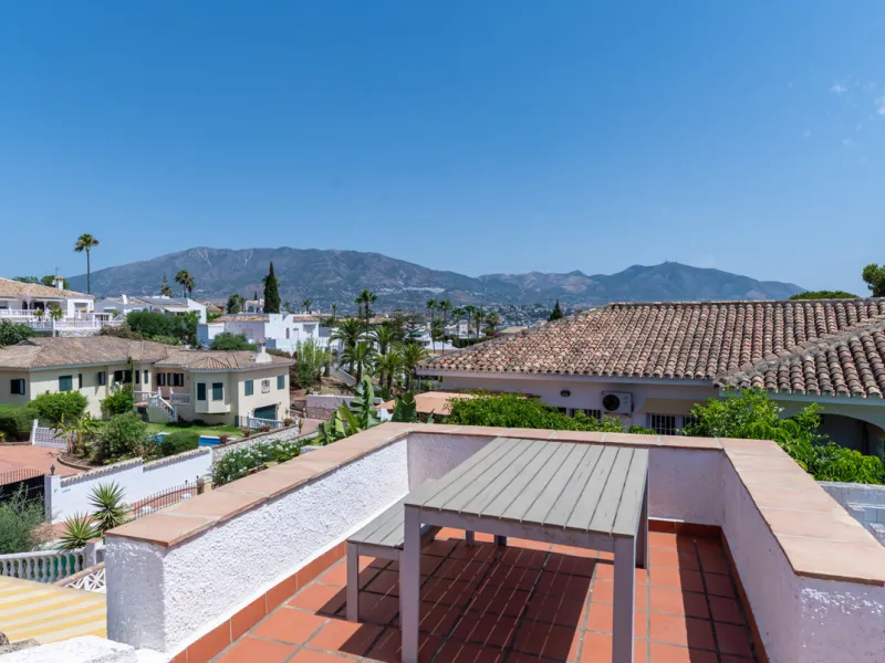 **Beautiful One-Level Villa with Private Pool – Fuengirola / Cerros del Águila**