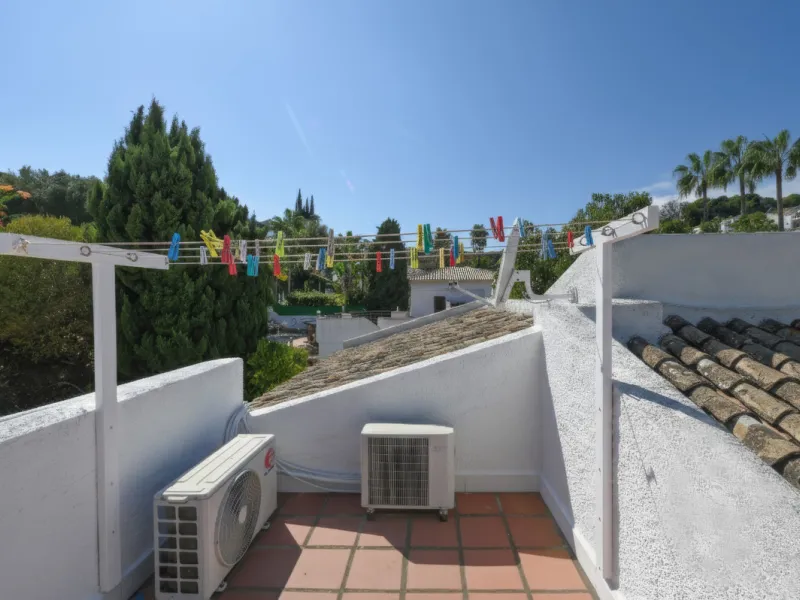 **Beautiful One-Level Villa with Private Pool – Fuengirola / Cerros del Águila**